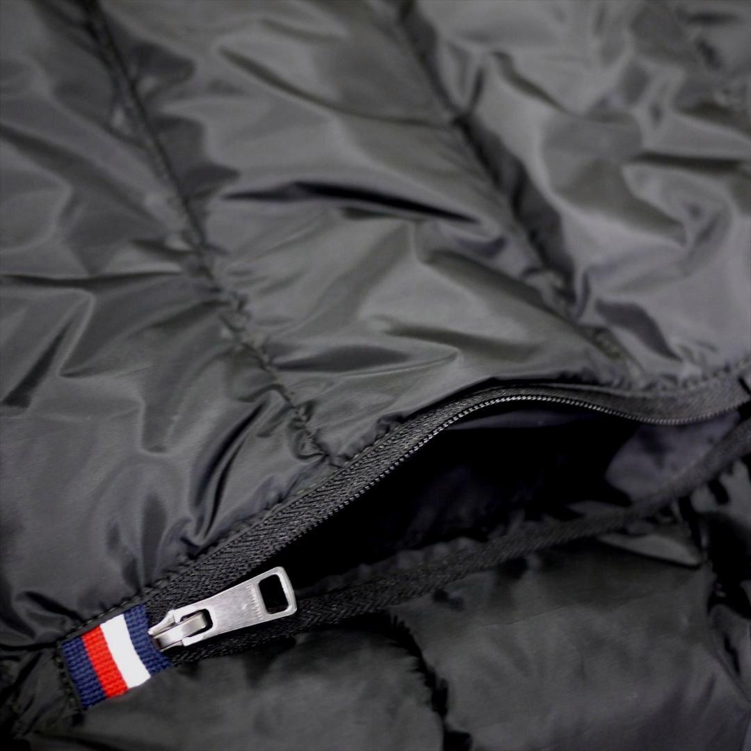 新品 トミーヒルフィガー THPROTECT 軽量 耐水 中綿 ベスト L 黒