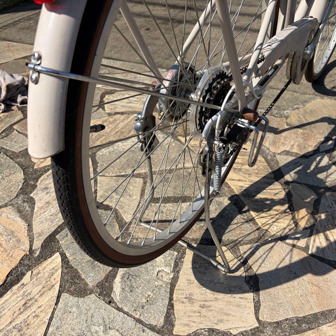 【横浜市引取限定】26インチMAHALO 6段変速　ジュニア自転車 前カゴ付き