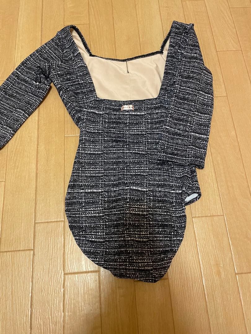 stinaレオタード　伊勢丹POPUP限定　ツィードTYPE U