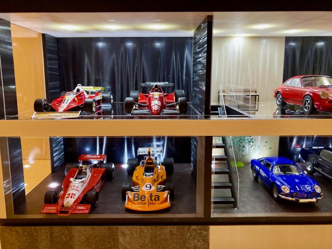 1/43仕様・階段、植栽、ベンチ付・2層式ディスプレーBOX / ネオジオラマ