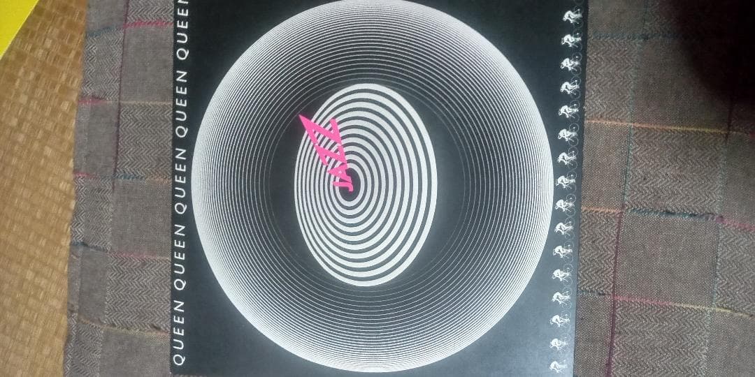 Queen LPレコード 4枚