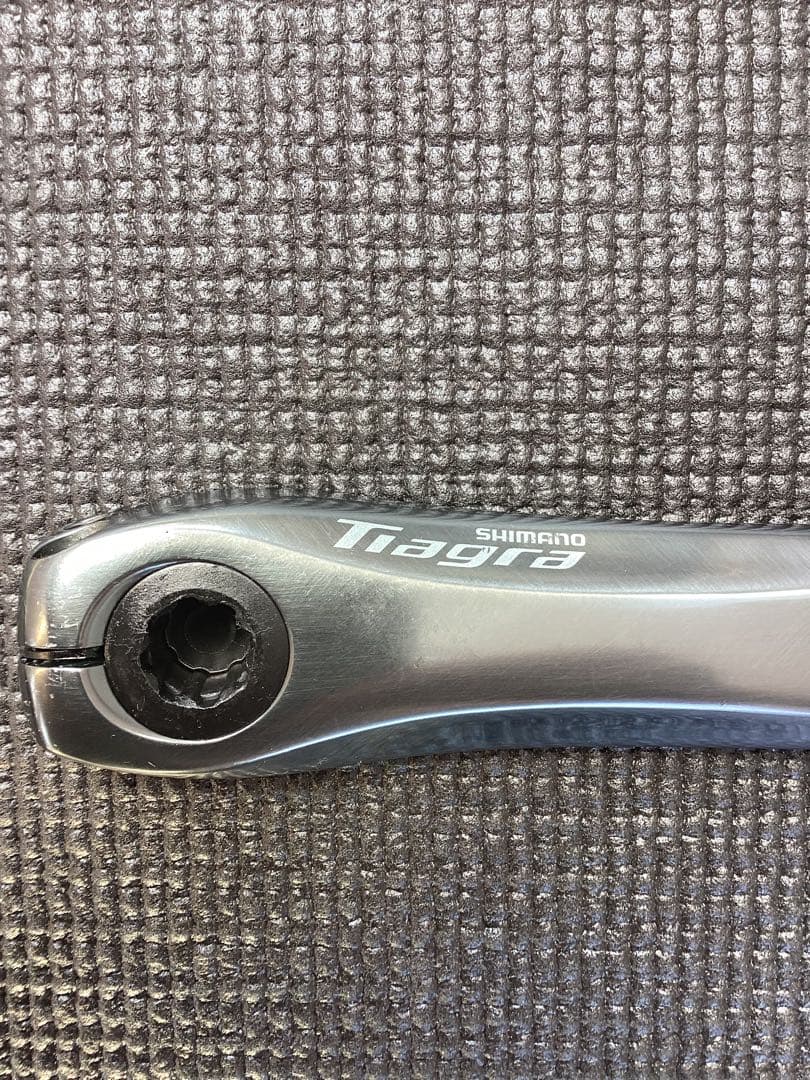 Shimano Tiagra クランクセット 50-34T 165mm