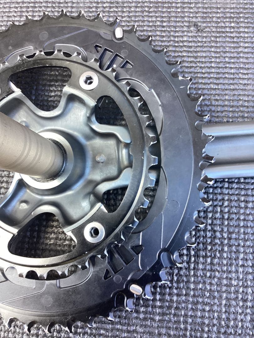 Shimano Tiagra クランクセット 50-34T 165mm