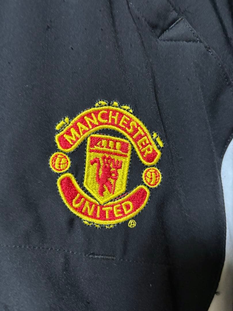 希少サイズ！NIKE マンチェスターユナイテッド　ピステ ウェア ボーダフォン