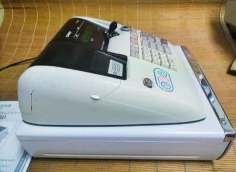 カシオレジスター　TE-M80　中古品　人気機種感熱紙　送料無料　987654