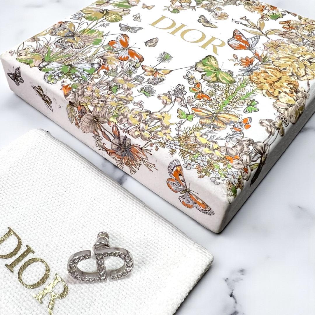 ✨正規品＆極美品‼️✨ディオール PetitCD ミニスタッド クリスタルピアス