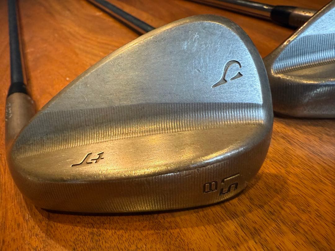 Jucie　ジューシー　tT