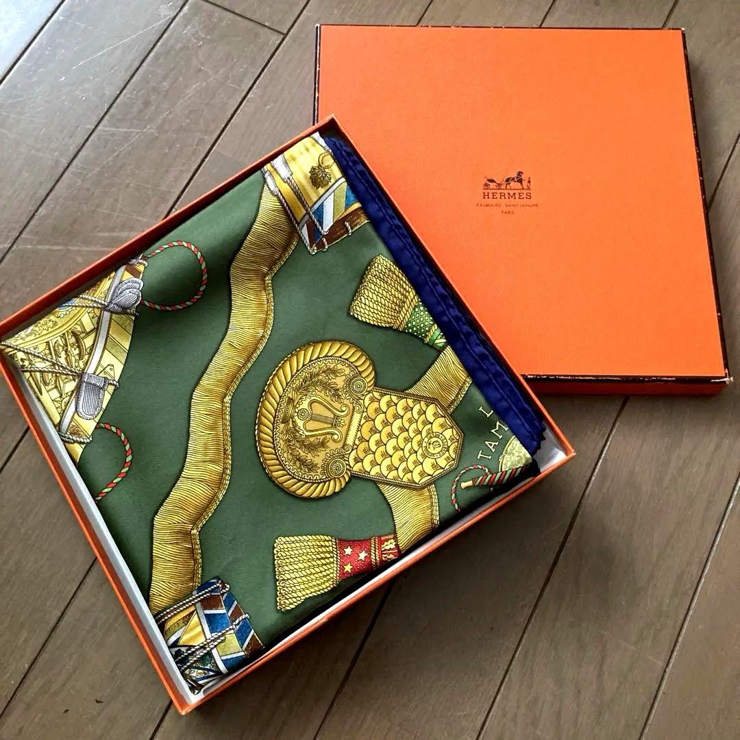 HERMES スカーフ　タンブールの太鼓　カレ90 専用箱付き