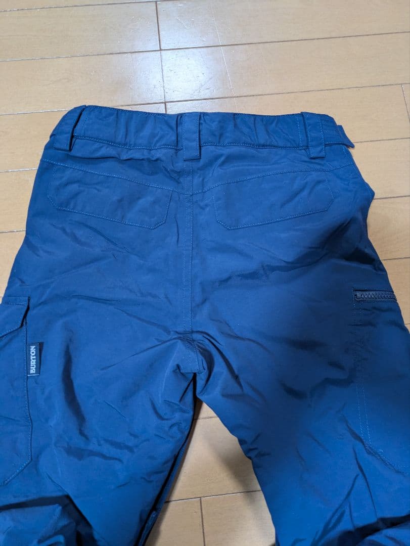 Burton 子ども用スノーボードジャケット