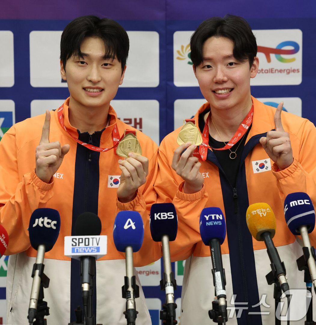 YONEX選手支給品韓国国家代表選手着用モデル上下セット安洗瑩/徐承宰/桃田賢斗