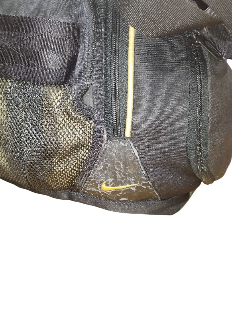 【レア】NIKE　ナイキ　レブロン　ジェームズ　NBA　レイカーズ　バスケ