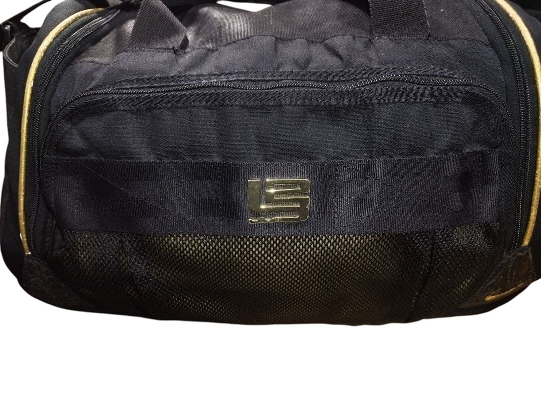 【レア】NIKE　ナイキ　レブロン　ジェームズ　NBA　レイカーズ　バスケ