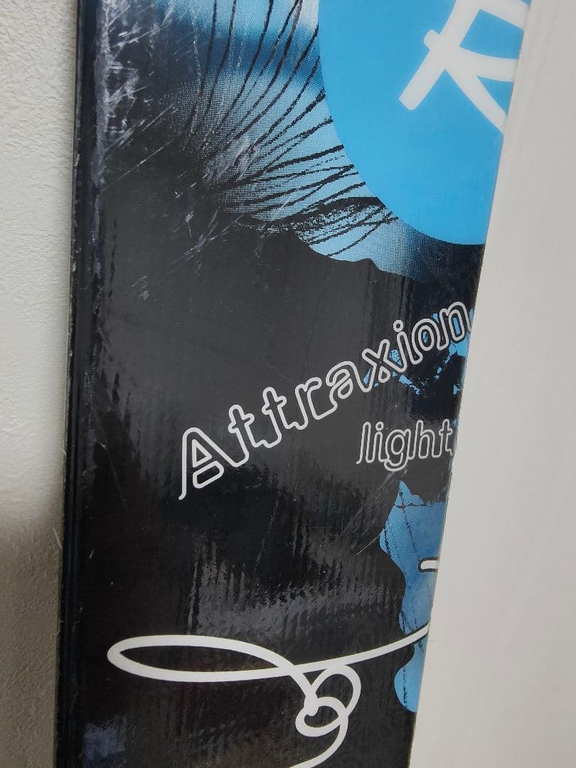 スキー板ROSSIGNOL Attraxion light 154cm