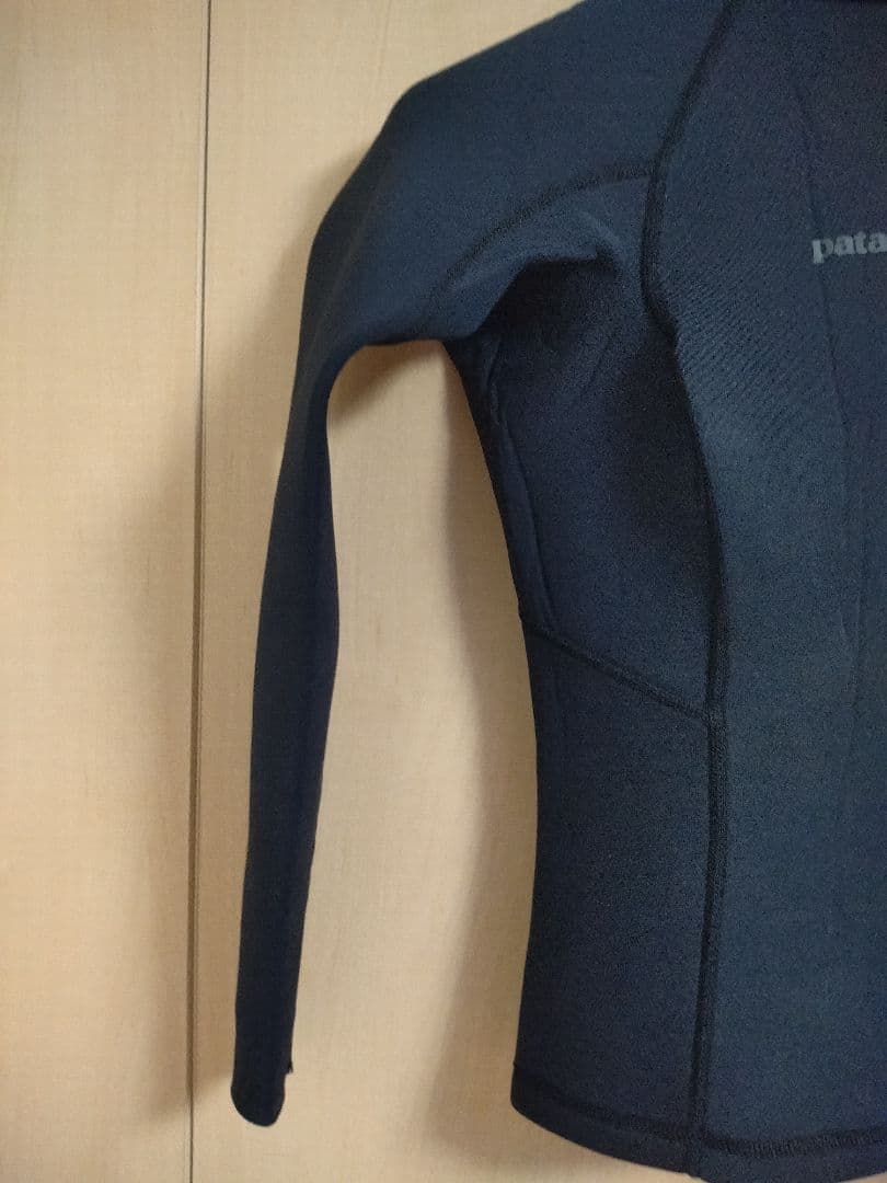 パタゴニア　サーフィン　タッパー　４