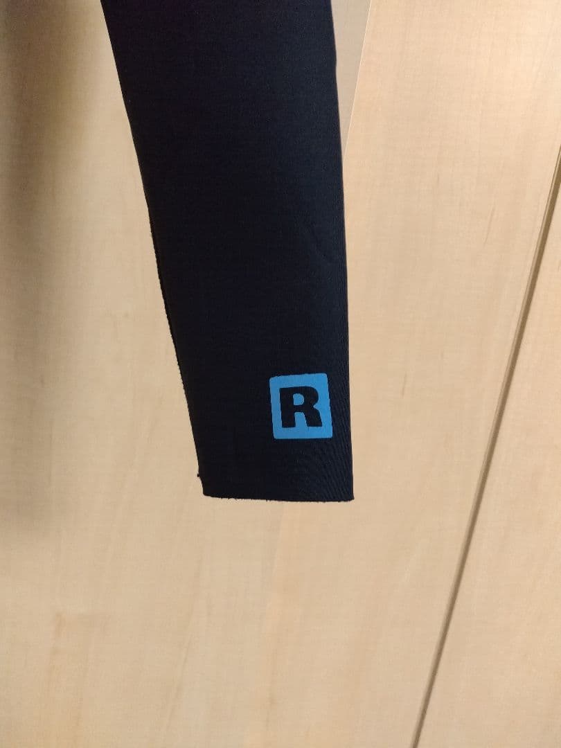 パタゴニア　サーフィン　タッパー　４