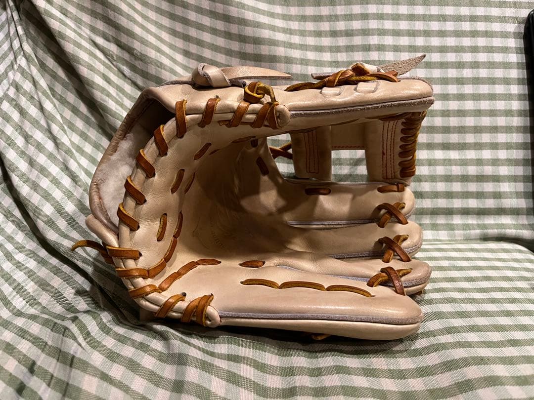 【美品】ミズノプロ クラシック 2024年モデル 軟式グラブ ブロンド 坂本型