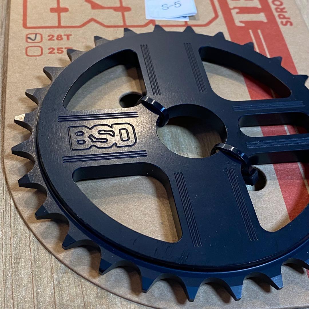 未使用　BSD TBT SPROCKET　28T　BMXスプロケット