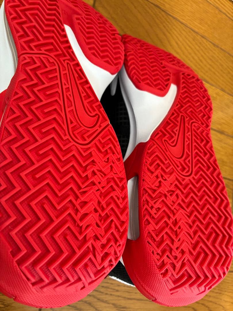 新品同様　Nike LeBron Witness 7 レブロン　バッシュ　赤　黒