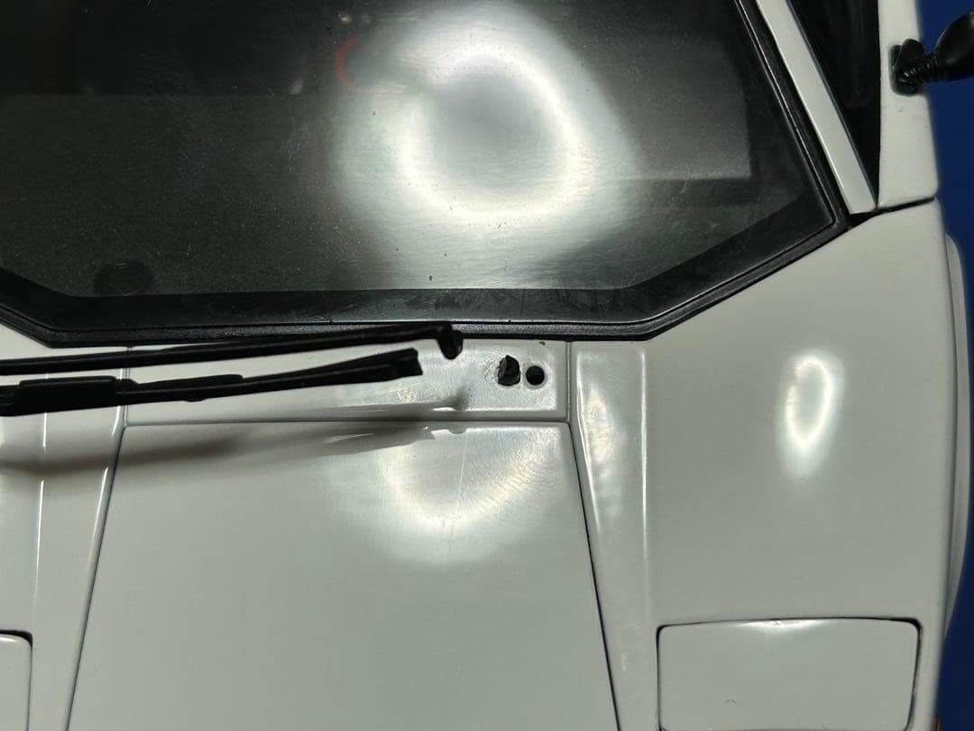 【難あり】ランボルギーニカウンタック5000S 白　1/18 オートアート