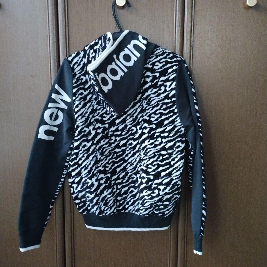 レオパード柄 ブラックスカート パーカー　ニューバランス