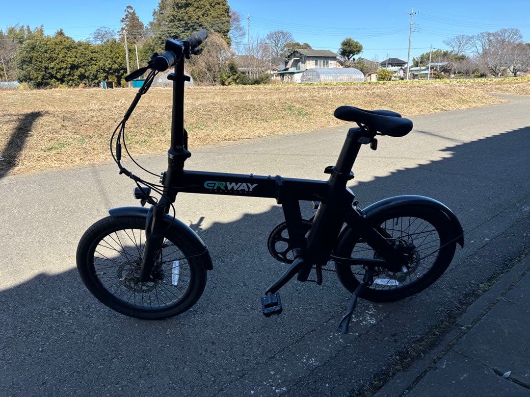送料無料。折りたたみ式のGRWAY A02電動アシスト自転車