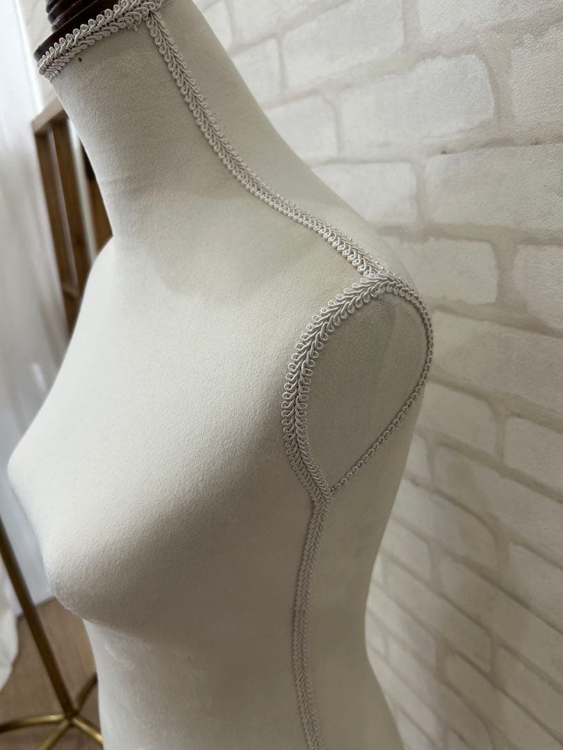 ファブリック・木製マネキン