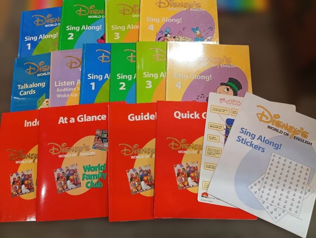 ディズニーワールドオブイングリッシュ DVD &本　セット　英語　知育絵本