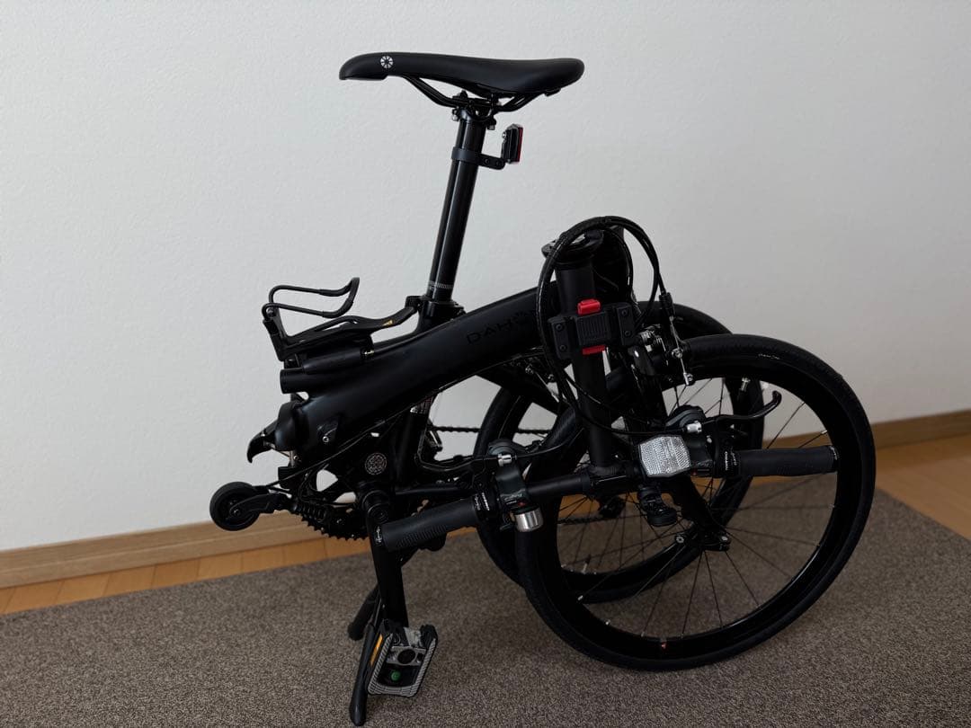 ※りるる　DAHON Visc Evo マットブラック