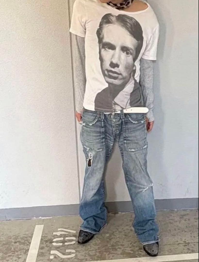 io着用 true religion 804 flare jeans