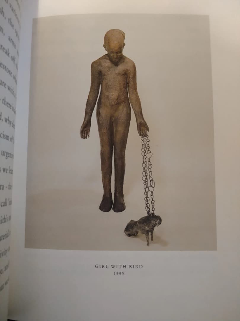 Kiki Smith キキ・スミス展のカタログ