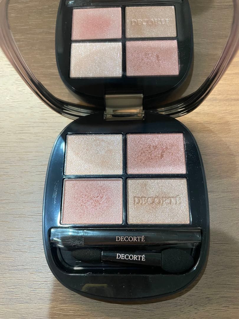 【超美品】コスメデコルテ　スキンシャドウ デザイニング パレット 10