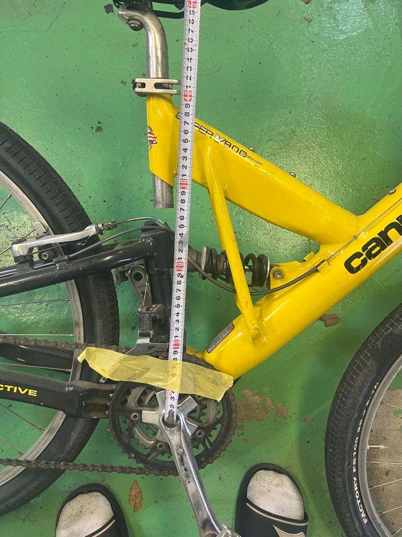 Cannondale キャノンデールスーパーV900 マウンテンバイク イエロー