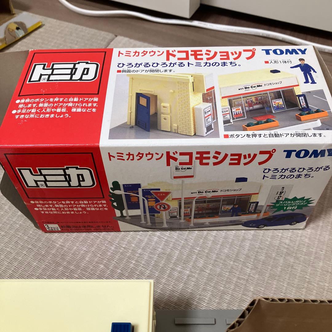 トミカ ドコモショップ レガシィミニカー付き 未使用に近い