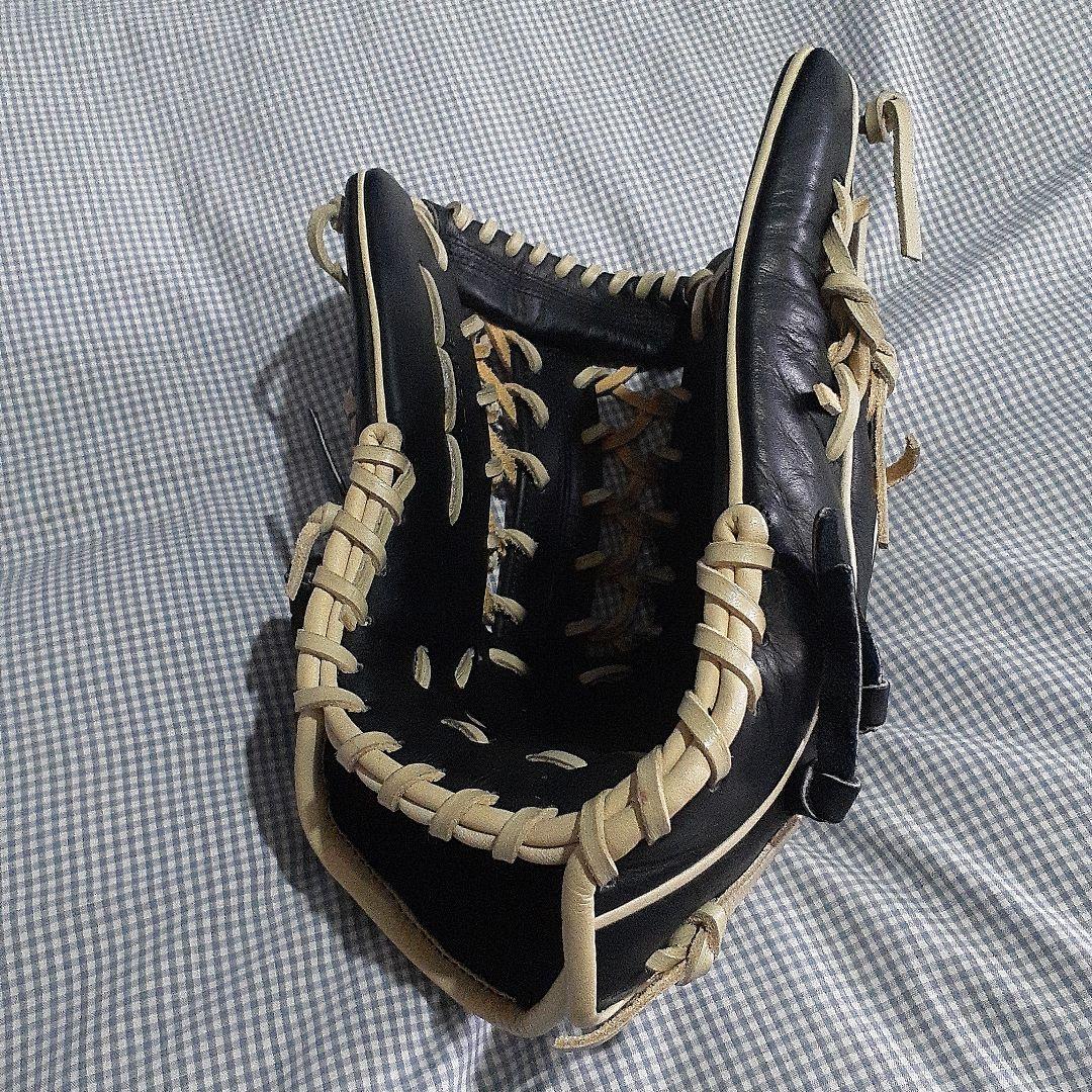 ブラック/ベージュ 軟式グローブ