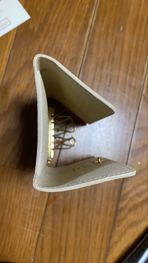 [超美品] ルイ・ヴィトン キーケース 白 ダミエ