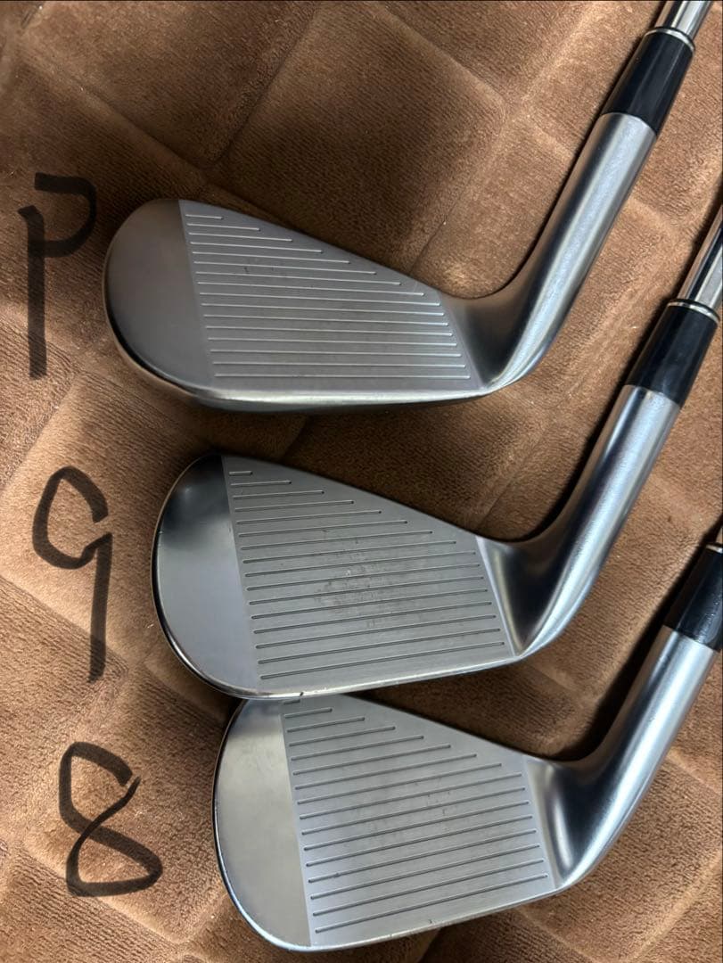 ZXi7 アイアンセット 6本（#5〜PW）Dynamic Gold S200