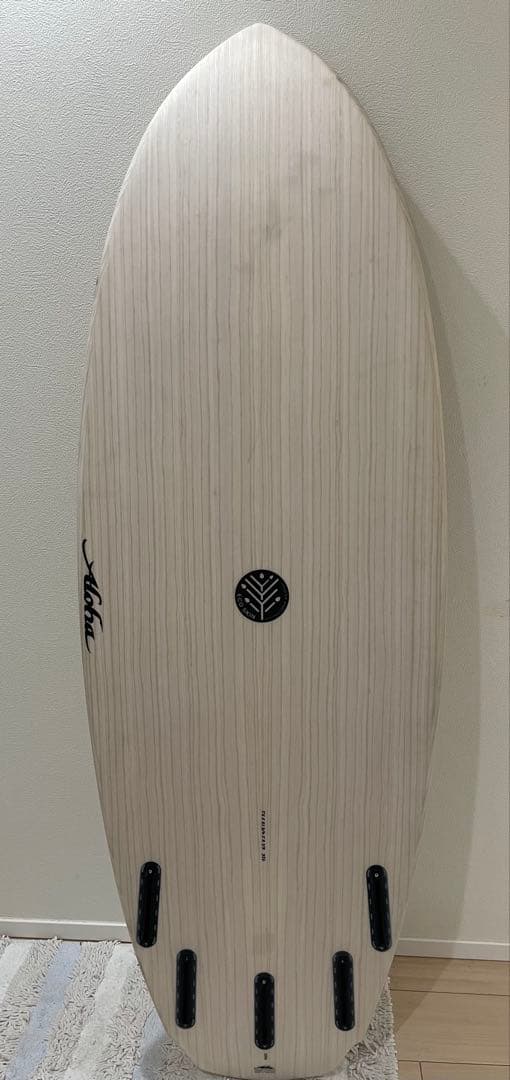 【良品】Aloha 「BLACK PANDA 5'6\"」EPS中古ボード