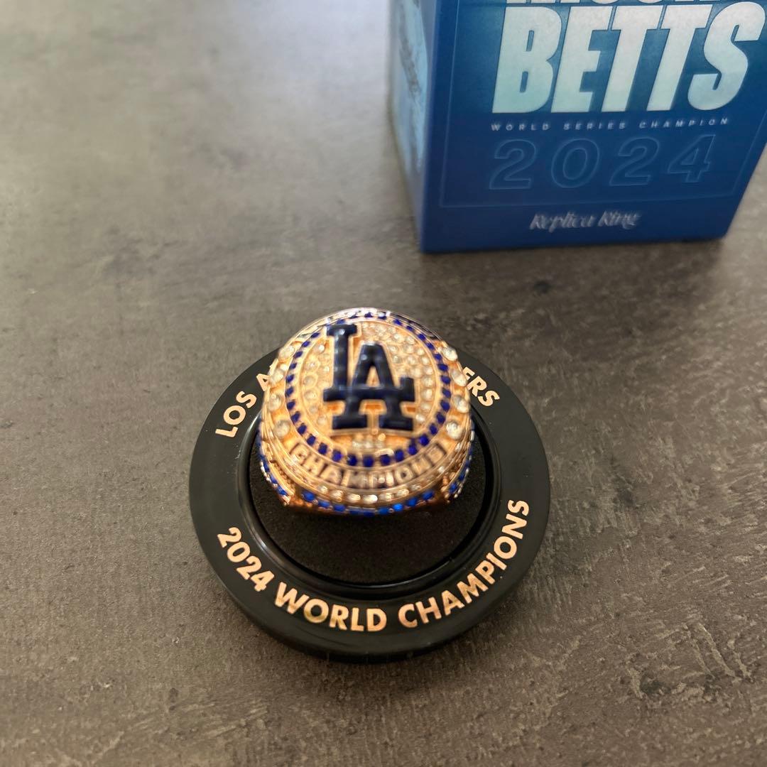 2025年8月25日来場者限定　ドジャース　ベッツ　ワールドチャンピオンリング