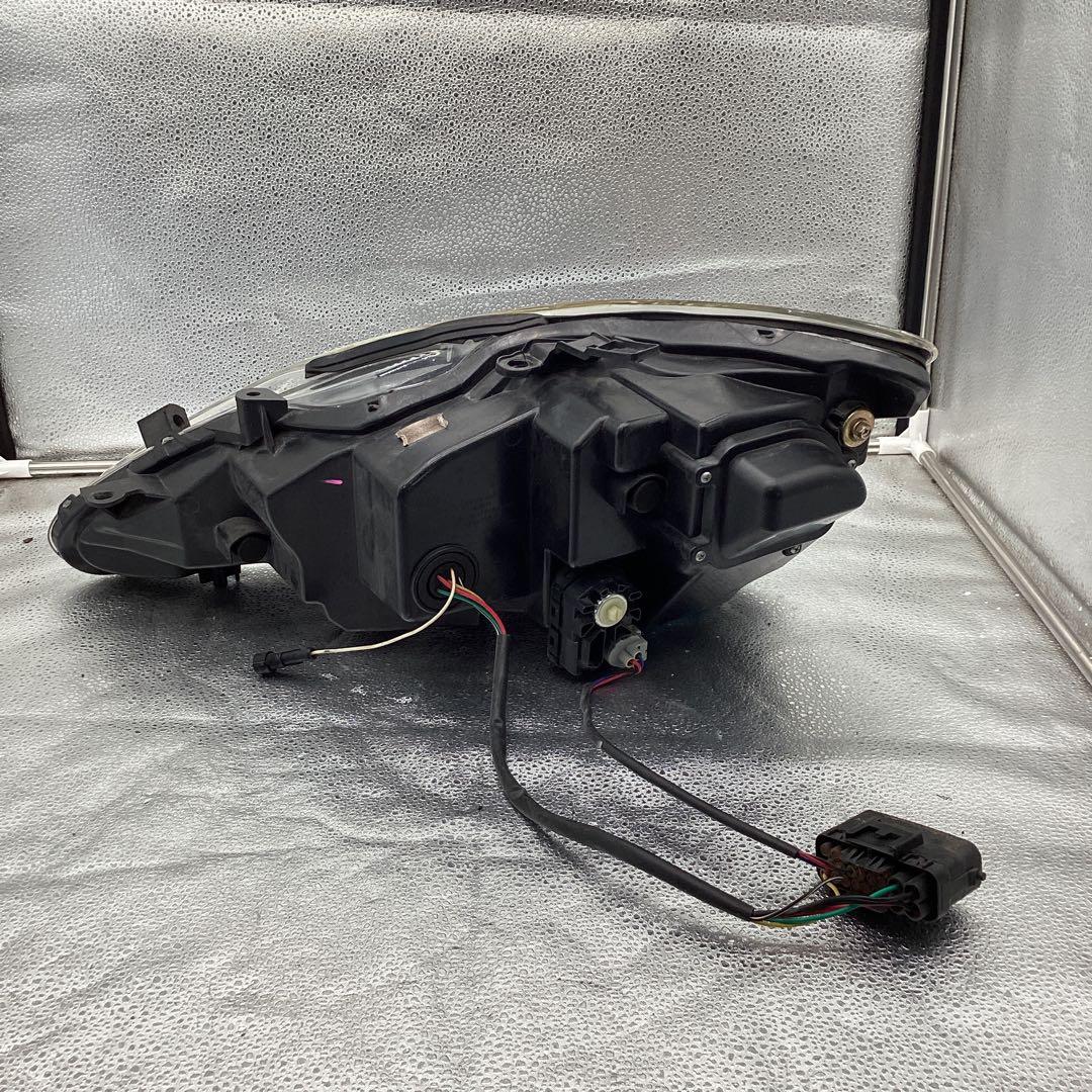 レクサス IS 20系　社外 VLAND 3眼 LED ヘッドライト