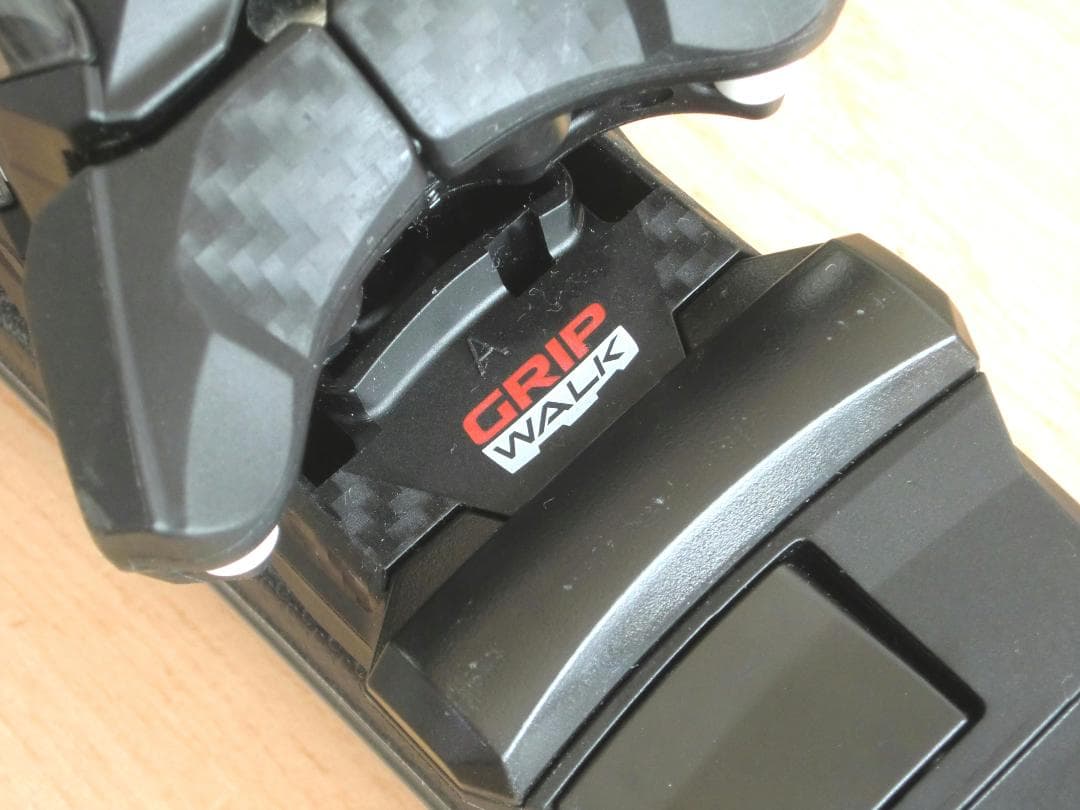 ■■送料無料■ATOMIC■女性用スキーセット■板149靴24.5■メンテ付■■