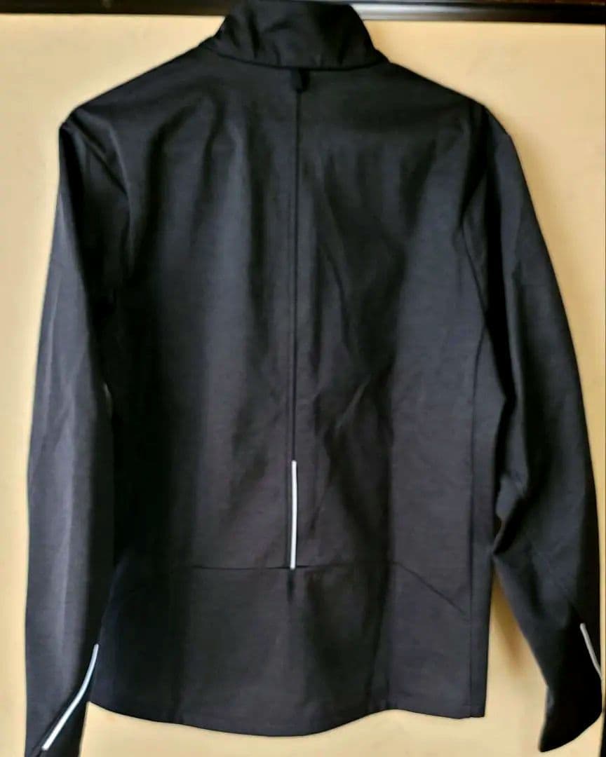 【新品、未使用品】ASICS アシックス トレーニング ランニングジャケット