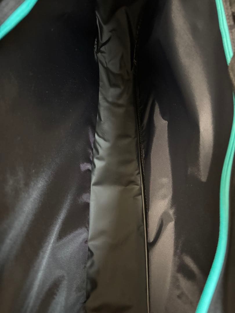 【美品】YONEX ラケットバッグ ブラック　ピーコックグリーン　部活