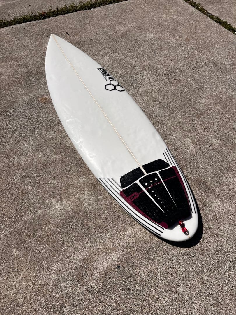 アルメリック5.10 ネックベアード3 ラウンドテール32.3L