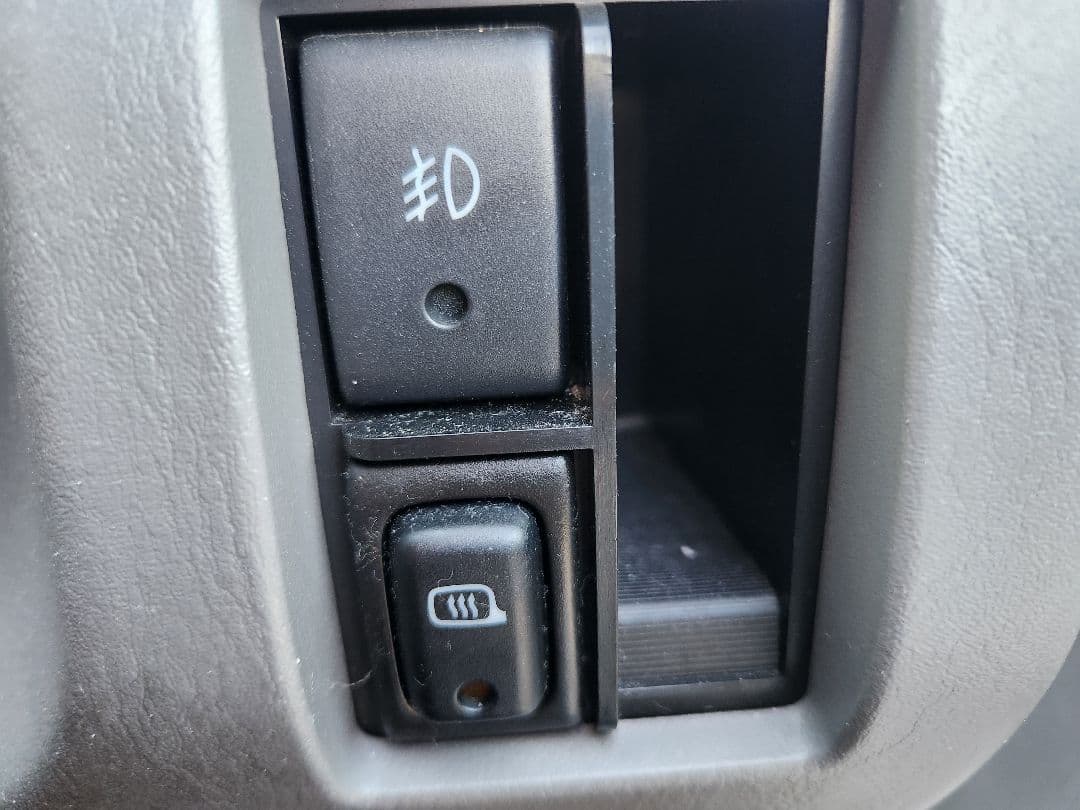 走行25,420km★スズキ　エスクード2.0パール　AT　4WD　ワンオーナー