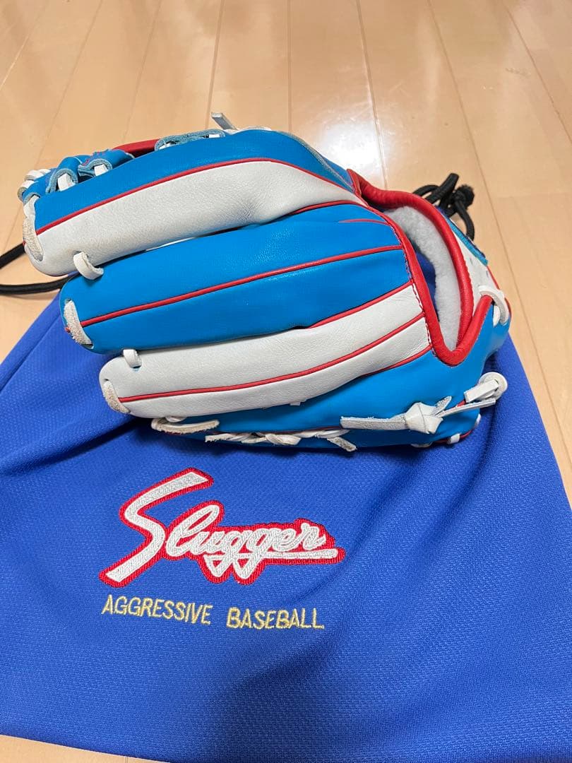 スラッガー 内野用グローブ