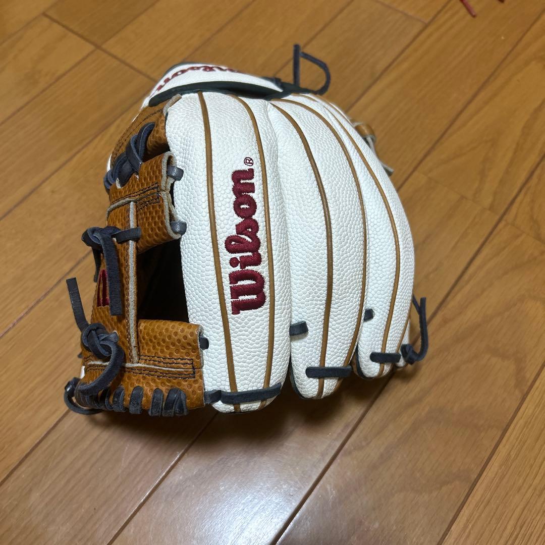 Wilson 軟式グローブ ホワイト/ブラウン中古品