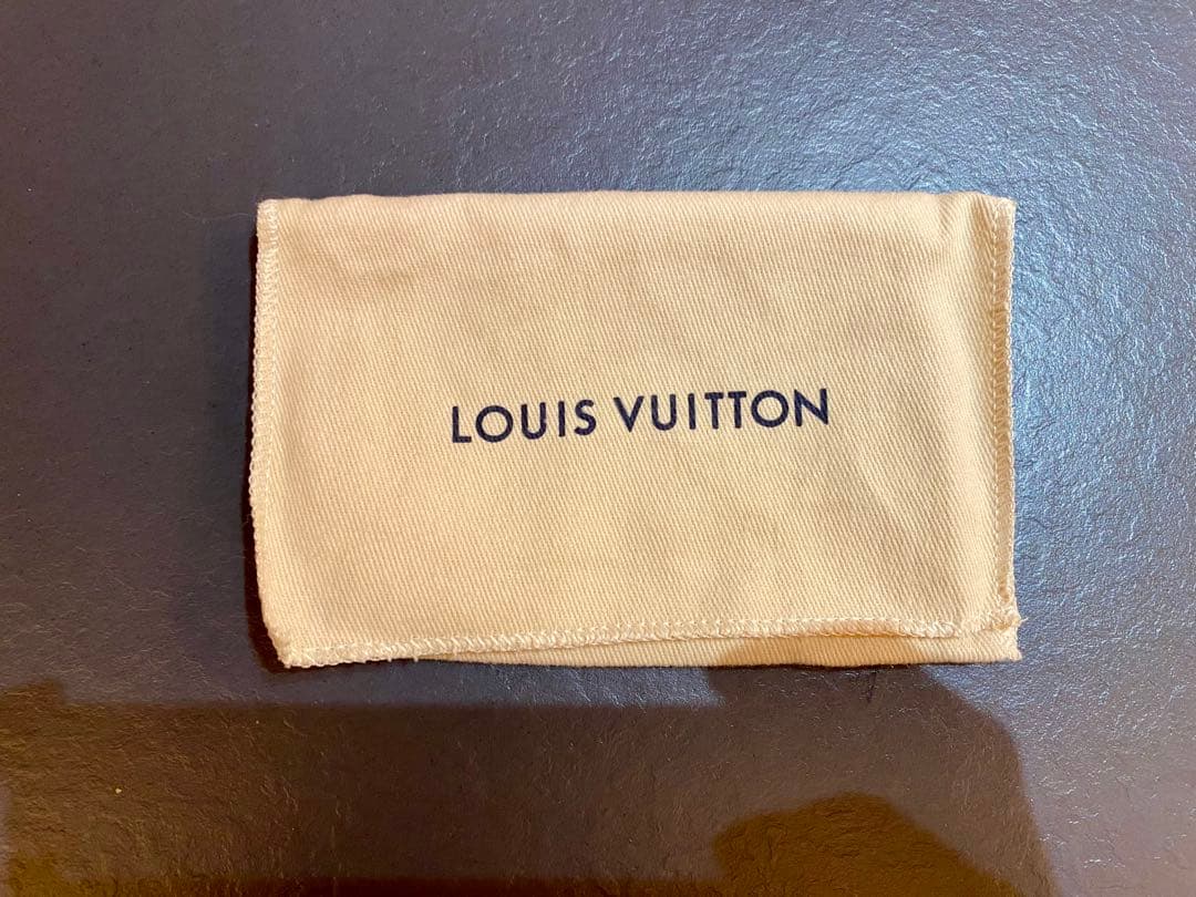 【美品】ルイヴィトン ダミエ・アズール ミュルティクレ6 キーケース 正規購入品