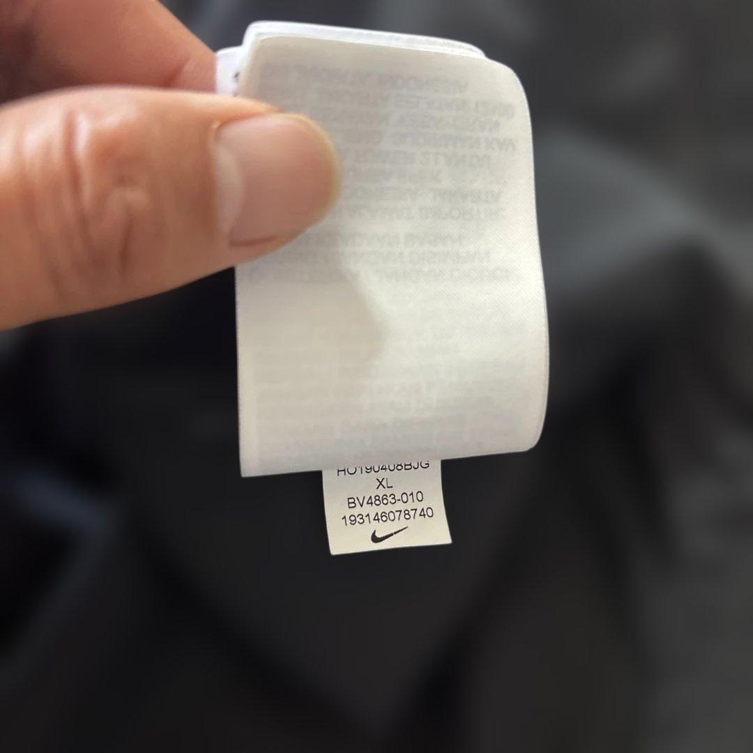 Nike ナイキ　エアロスイフト　ダウンベスト　ブラック