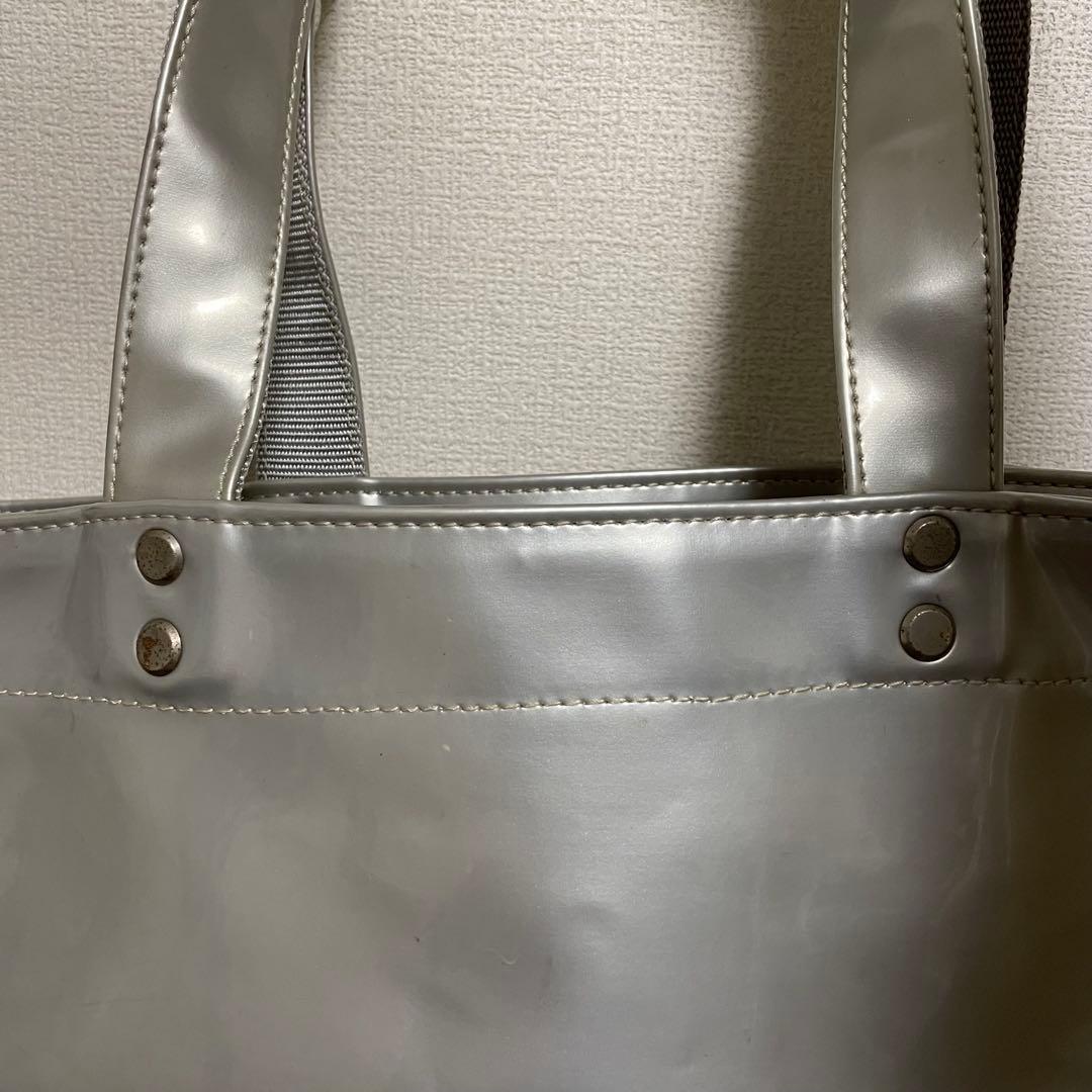 希少品 UMBRO エナメル トートバッグ シルバー×ネイビー