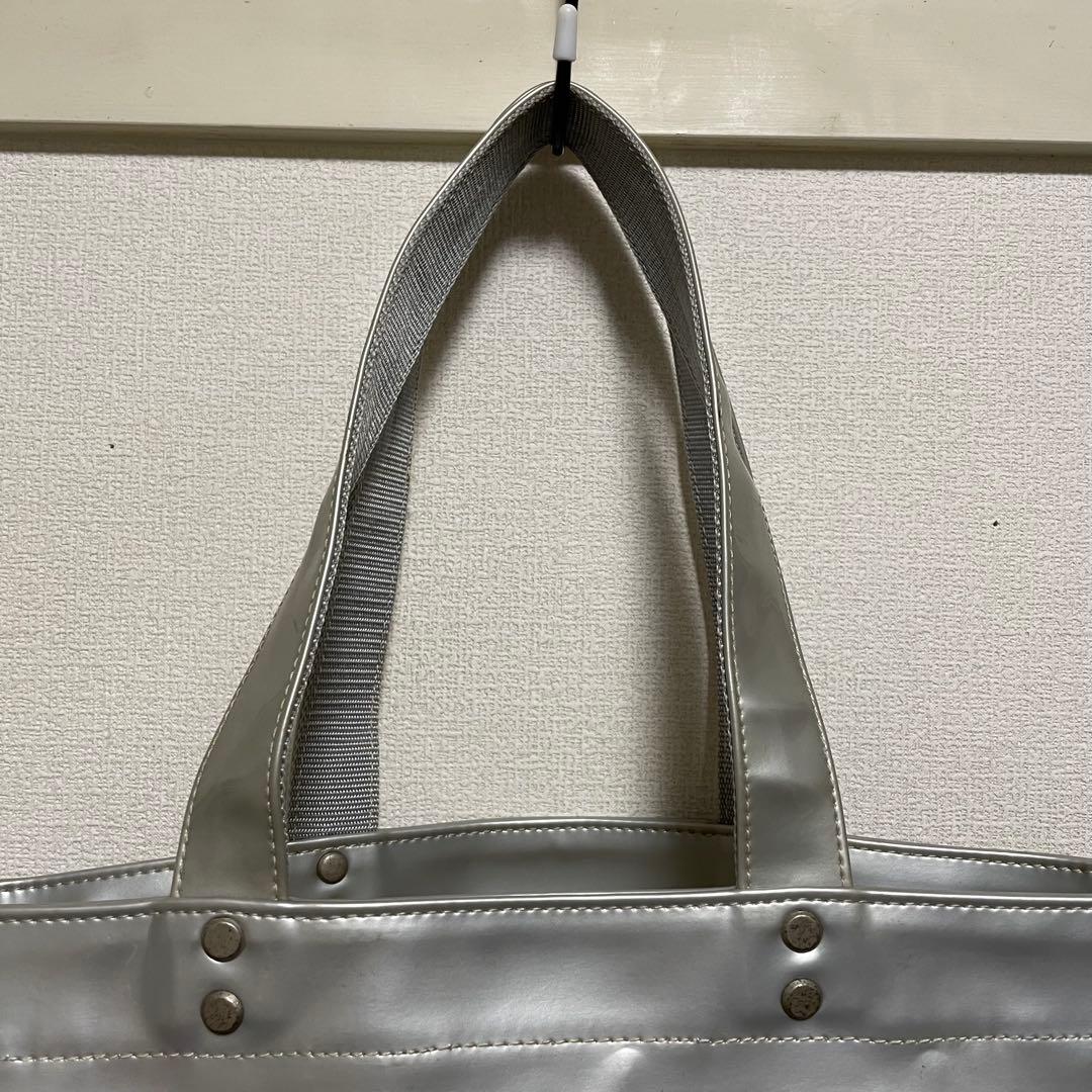 希少品 UMBRO エナメル トートバッグ シルバー×ネイビー